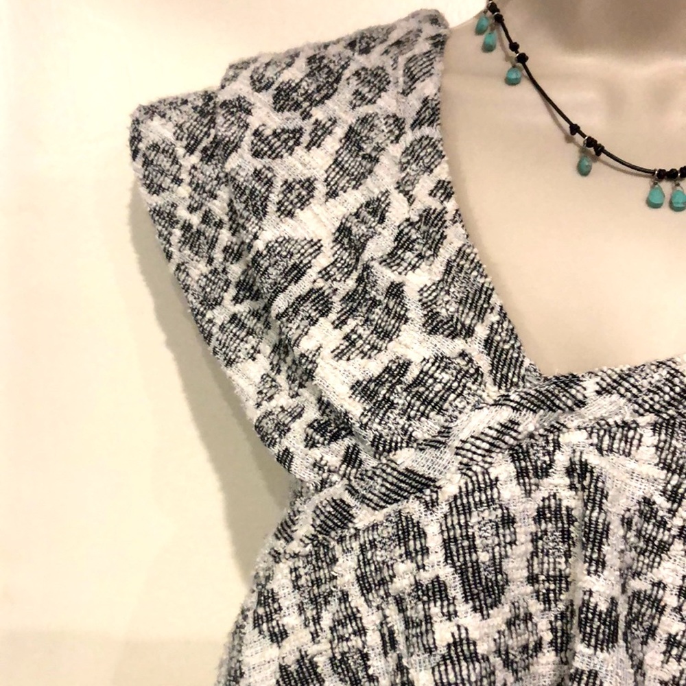 Anthropologie Dolan Savannah grey  ruffled blouse - Picture 11 of 15